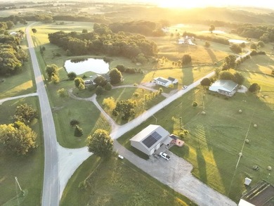 (private lake, pond, creek) Home For Sale in Macon Missouri