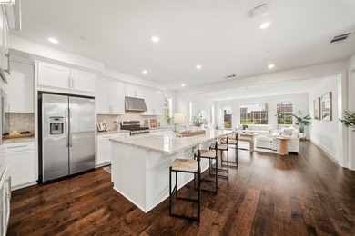 1502 Flagship Drive sits on a generous corner lot in Mare - photo 7