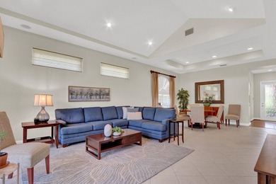 Enjoy beautiful golf course views overlooking the 3rd hole of - photo 14