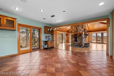 Livingston County's most magnificent property adorned by a solid - photo 23