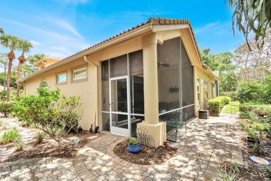 Enjoy beautiful golf course views overlooking the 3rd hole of - photo 41