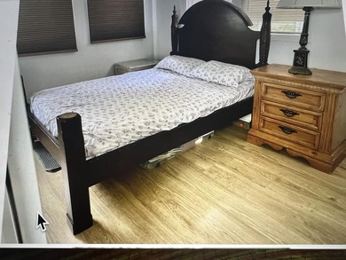 THIS IS A BEAUTIFUL SINGLE SIZE 2/2 MOBILE HOMES LOCATED IN A - photo 8