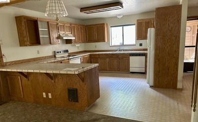 HUD Home! Nestled in the desirable Lake Mont Pines community - photo 7