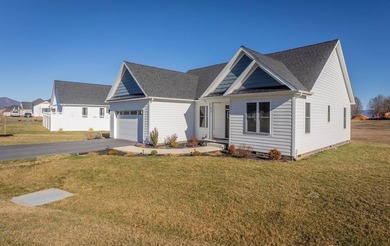 Looking to downsize, this home is perfect! Beautiful home in the - photo 49