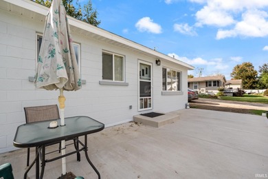 Lake Home For Sale in Silver Lake, Indiana