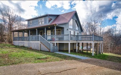 (private lake, pond, creek) Home For Sale in Crawford Tennessee