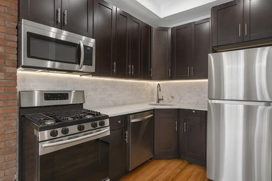 Turnkey Boutique Four-Unit Luxury Investment 8 Bedrooms 4 - photo 5