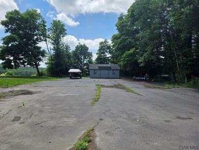 Prime commercial opportunity in a highly desirable location! - photo 6