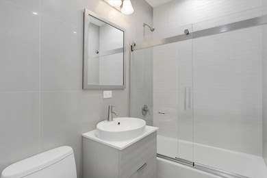 Turnkey Boutique Four-Unit Luxury Investment 8 Bedrooms 4 - photo 6