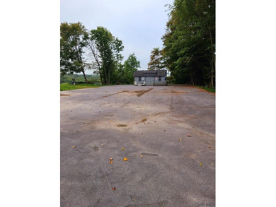 Prime commercial opportunity in a highly desirable location! - photo 7