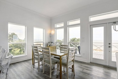 Beautiful beachfront home in Waveland! Sold fully furnished! - photo 9