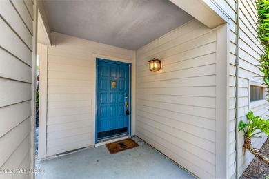 PRICED TO SELL!!! Welcome to easy, low-maintenance living in - photo 9