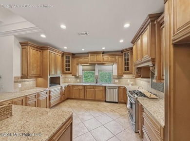 LAKE PROPERTY! Experience peaceful lakefront living in this - photo 11