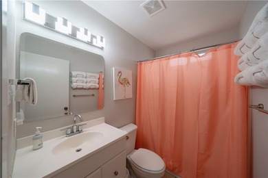 Welcome to this charming 1 bedroom, 1 bath condominium located - photo 15
