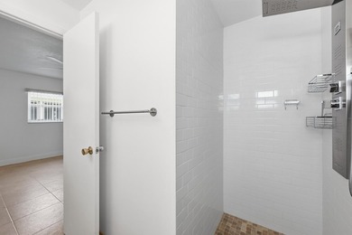 Meticulously updated and maintained, this beautiful 2Br/2Ba home - photo 16