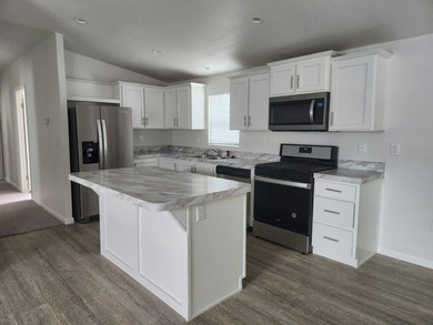 Lake Gregory Home For Sale in Crestline California