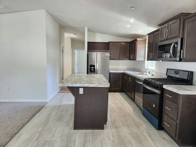 Lake Gregory Home For Sale in Crestline California