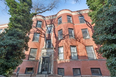 Lake Michigan - Cook County Condo For Sale in Chicago Illinois