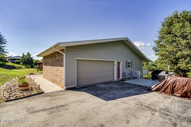 Discover lakeside living at its finest. This Steel frame - photo 7