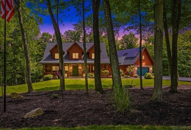 Spectacular Expedition Log home on three spacious lots in the - photo 2