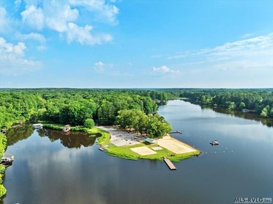 Welcome to this charming waterfront retreat offering the perfect - photo 5