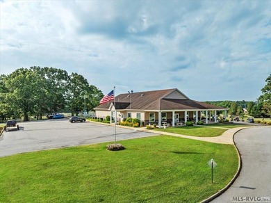Welcome to this charming waterfront retreat offering the perfect - photo 6