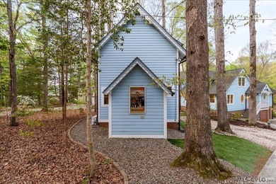 Welcome to this charming waterfront retreat offering the perfect - photo 10
