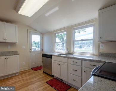 Additional listing photo 2