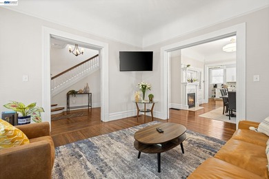 Exquisitely restored Victorian masterpiece in Oakland's Highland - photo 8
