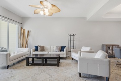 Beautiful 3 Bedroom, 2 Bath condo located in the desirable - photo 10