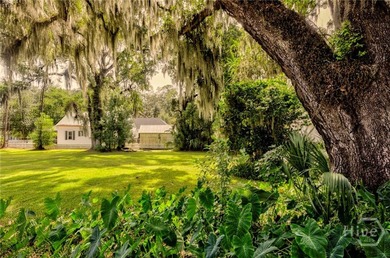 An extraordinary opportunity to own a rare double lot just two - photo 1