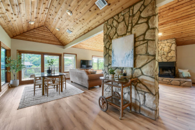 Multi level lake house on 3+ acres with Lake  views - photo 9