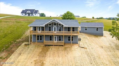 New Construction with lake views!!! Experience luxury living in - photo 5