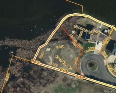 Lake Lot For Sale in Waterford, Michigan
