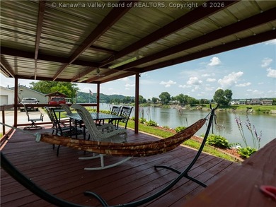 Historic riverfront home offering 1,967 sq ft on a .30-acre flat - photo 14