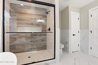 NEW CONSTRUCTION! Check out this newly built home in the highly - photo 28