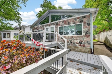 Beautifully maintained lakefront home offering 40 feet of - photo 29