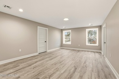NEW CONSTRUCTION! Check out this newly built home in the highly - photo 35