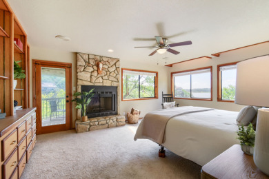 Multi level lake house on 3+ acres with Lake  views - photo 20