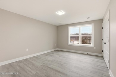 NEW CONSTRUCTION! Check out this newly built home in the highly - photo 38