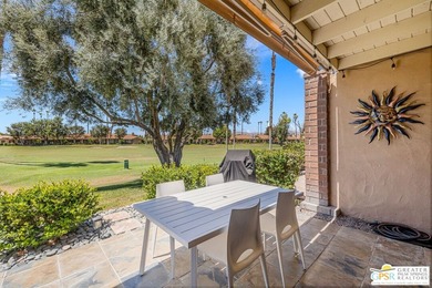 Welcome to your desert retreat in the highly sought-after - photo 21
