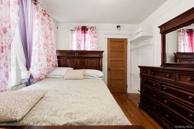 Discover the potential of this fully attached brick/frame home - photo 12