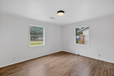 NEWLY REMODELED HOME WITH TWO GARAGES!Welcome to this charming - photo 22