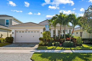 (private lake, pond, creek) Home For Sale in Westlake Florida