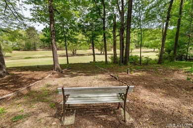Modern Elegance Meets Views of Fairway #5! Discover a rare - photo 2
