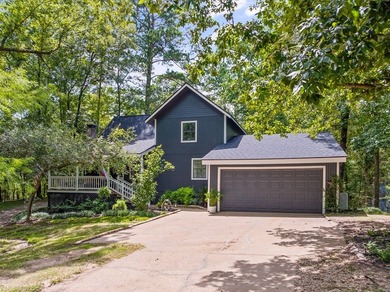 Welcome to 279 Angler Loop in Rayburn Country! This beautifully - photo 13