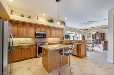 Gorgeous estate home in prestigious St. Charles Harbour, just - photo 17