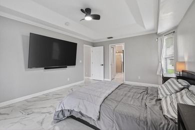 Beautifully updated 3 bed, 2 bath CBS home with a 2 car garage - photo 29
