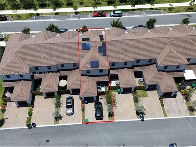 Experience ultimate tranquility, modern luxury, custom-built - photo 4