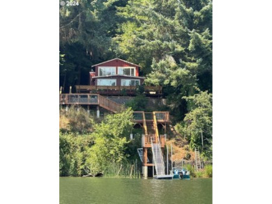 Lake Home For Sale in Florence, Oregon